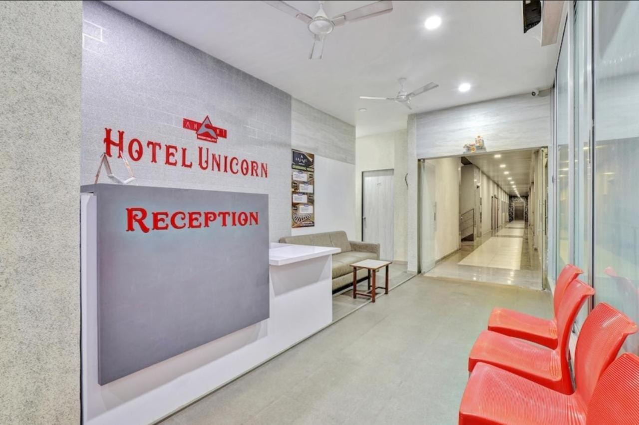 Hotel Unicorn, 苏拉特 外观 照片