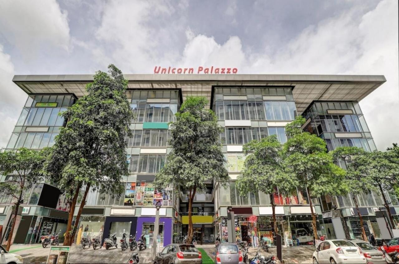 Hotel Unicorn, 苏拉特 外观 照片
