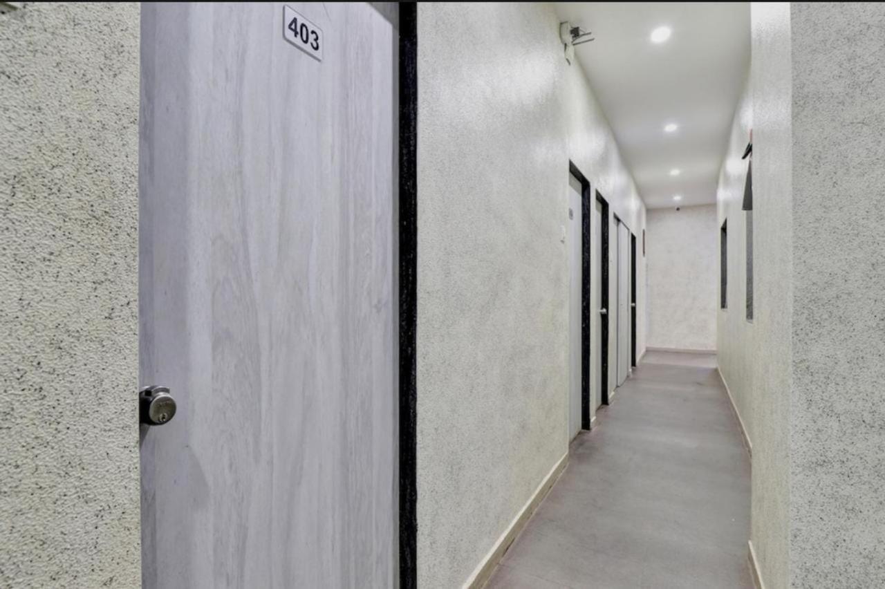 Hotel Unicorn, 苏拉特 外观 照片